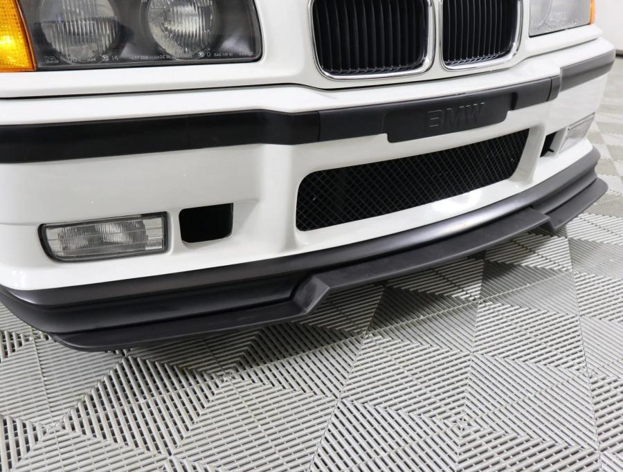 Детали экстерьера BMW M3 Lightweight (E36) 1995 года  (US) (фото 33 из 58)